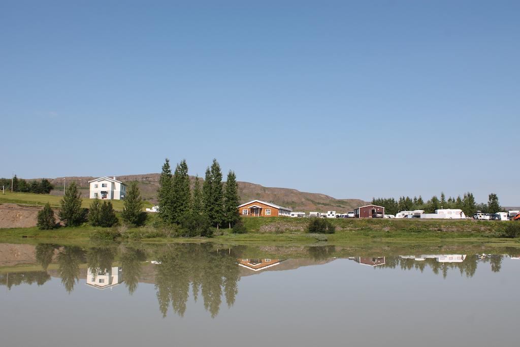 Skipalaekur Guesthouse Egilsstadir Bagian luar foto