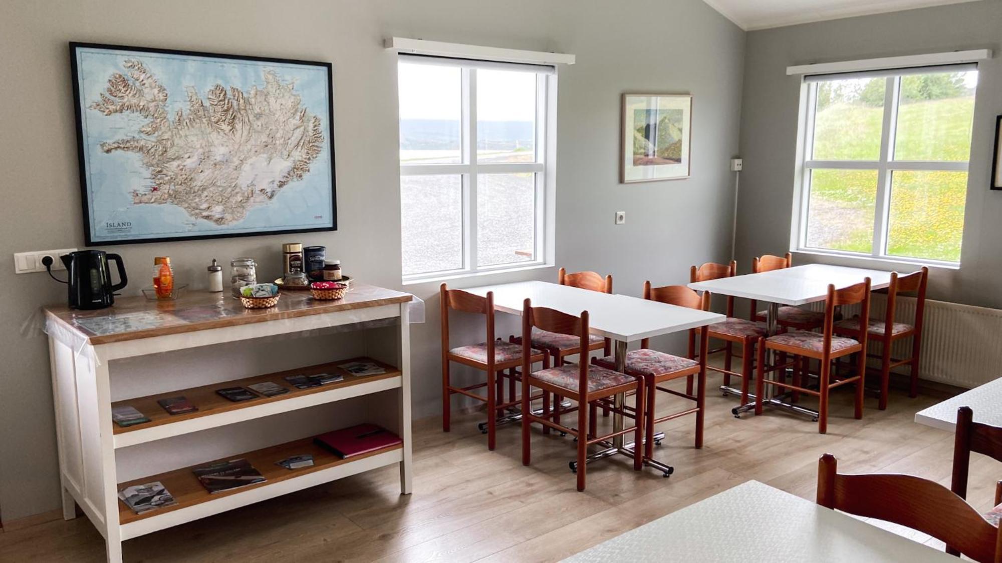 Skipalaekur Guesthouse Egilsstadir Bagian luar foto