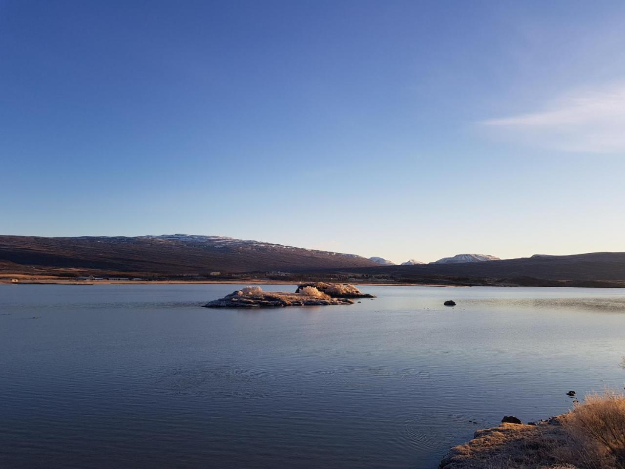 Skipalaekur Guesthouse Egilsstadir Bagian luar foto